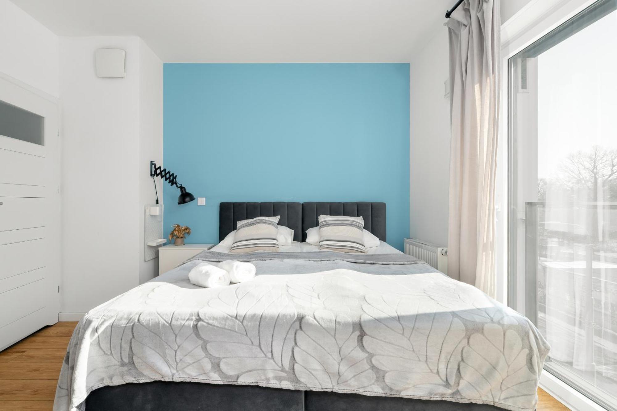 Very Berry - Zwierzyniecka 30 - check in 24h, parking, lift Posen Exterior foto