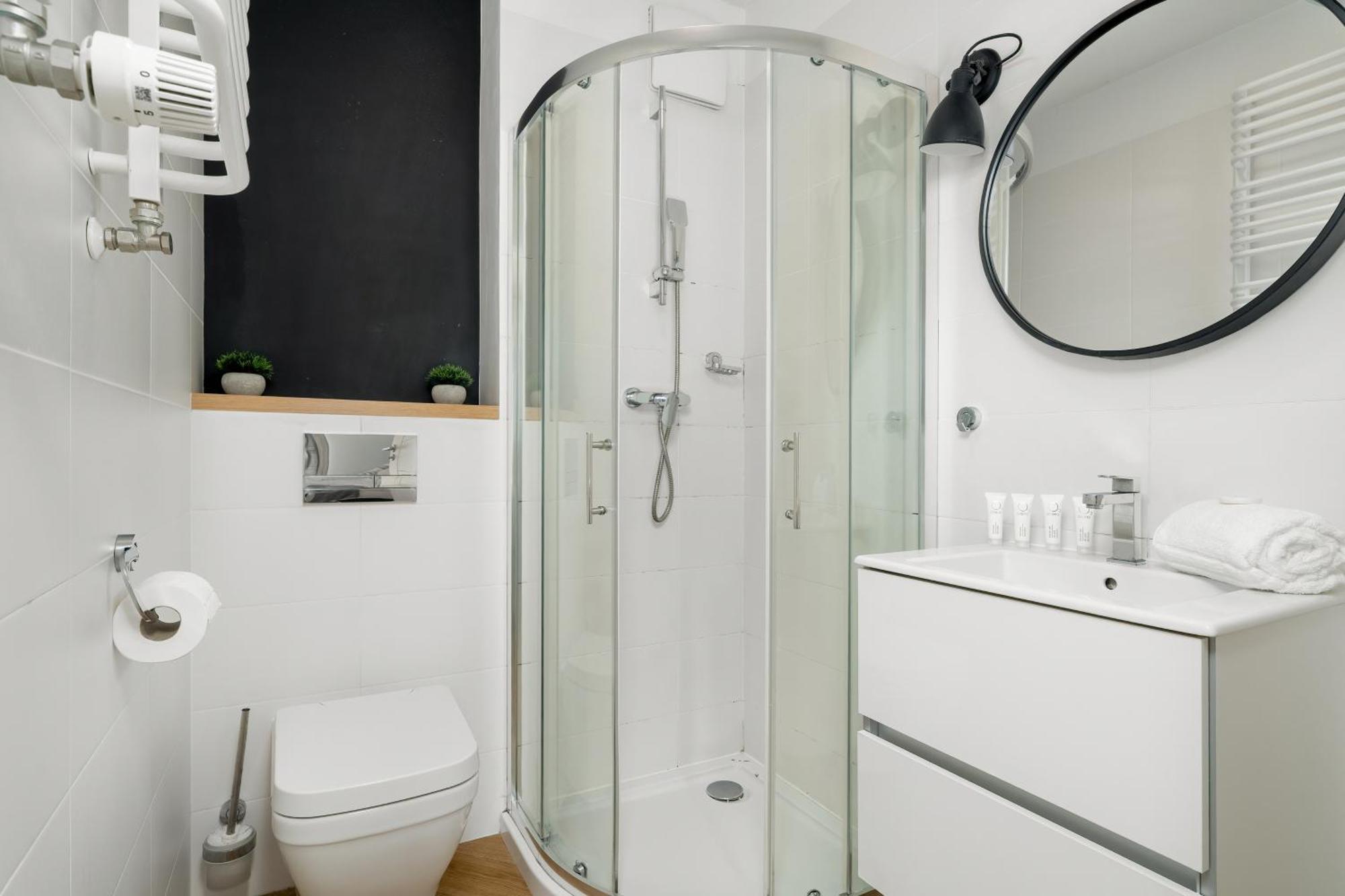 Very Berry - Zwierzyniecka 30 - check in 24h, parking, lift Posen Exterior foto